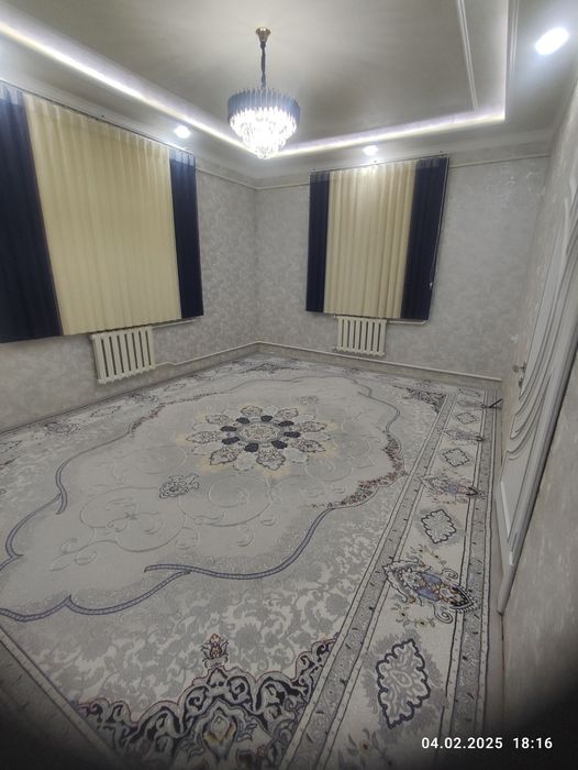 Qarshi shaxar saroy feron mahalla 6 sotix 6 xonali xovli