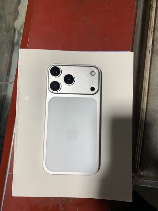 Iphone 11  17 korpus