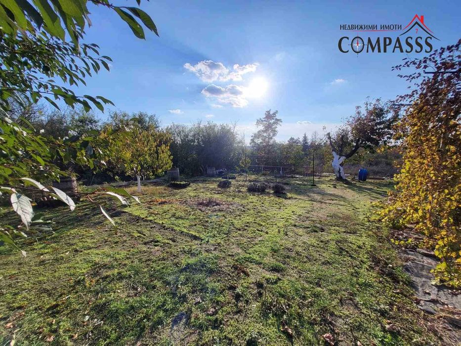 с. Изворово, Общ. Ген. Тошево, къща с двор – 27000 евро!