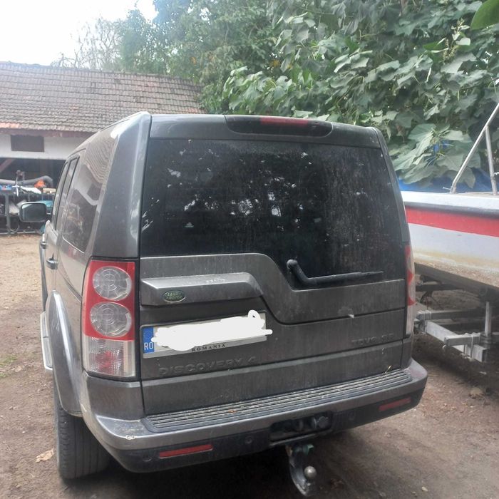 Land Rover Discovery 4