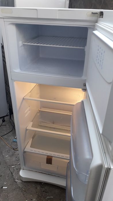 Frigider arctic  model  nou combina frigorifica