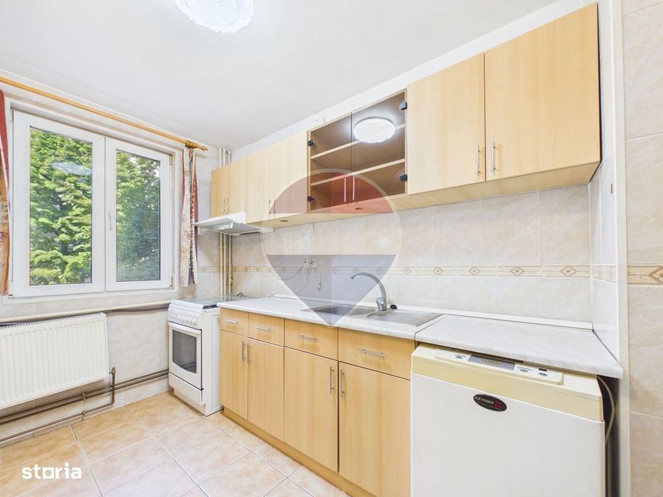 Apartament 3 camere-Titan