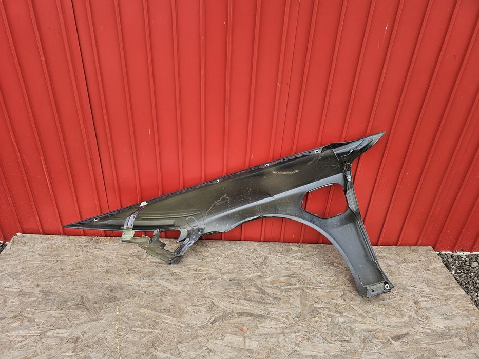 Aripa dreapta fata Audi E Tron GT cod 4J3821104