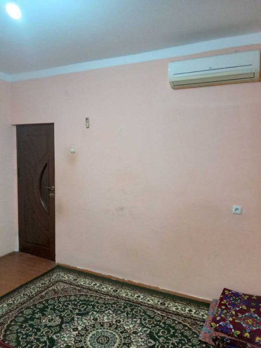 3 xonali kvartira sotiladi