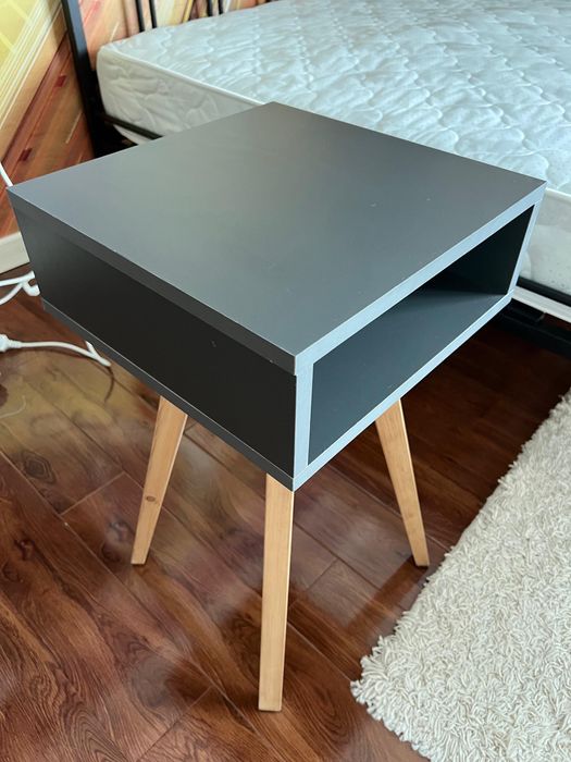 Стильные прикроватные тумбы