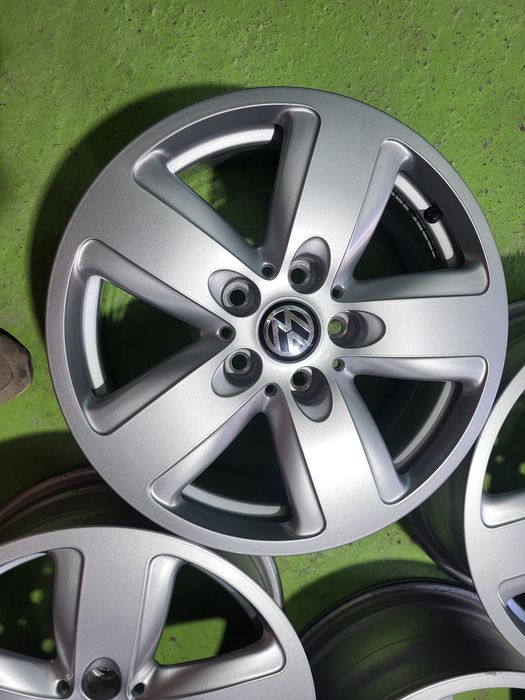 16 5x112 Vw Passat Tpuran Caddy Golf 5х112