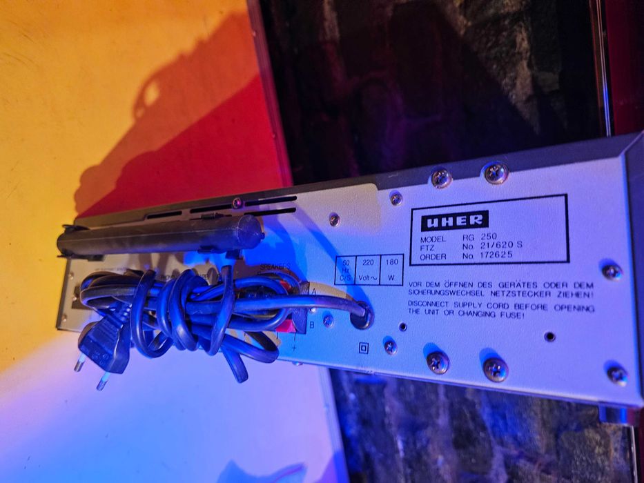Uher RG 250 series 22 2 x 45W Germania