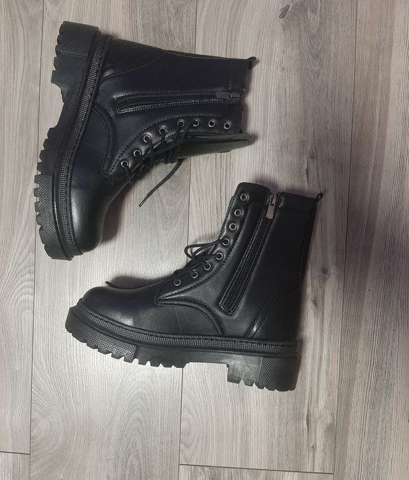 Кожени дамски боти