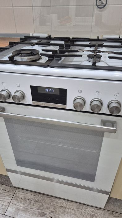 Кухонный гарнитур!!!