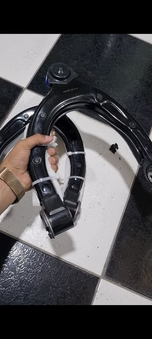 Tesla avtomobillari uchun barcha ehtiyot qismlar mavjud