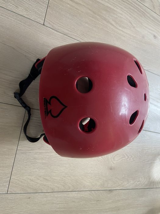 Casca protrec sporturi de apa