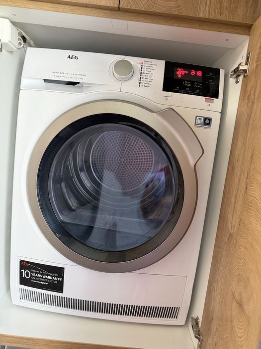 Сушилня AEG  8000