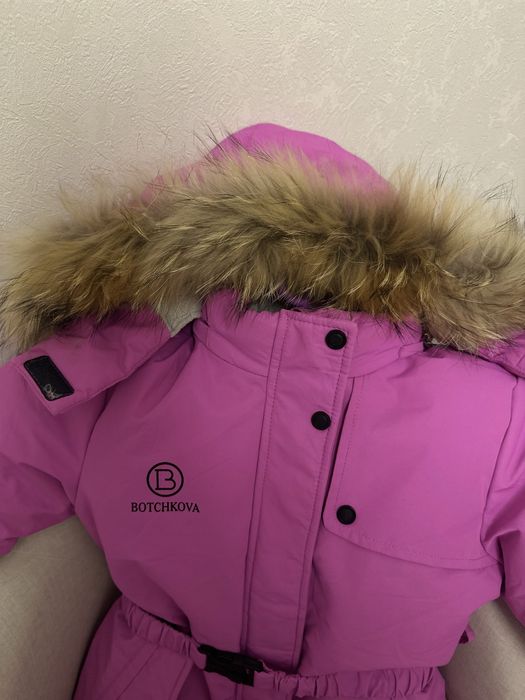 Зимний комбинезон для девочки