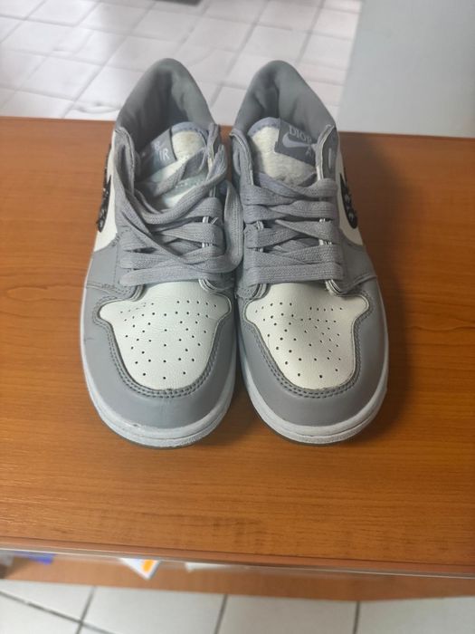 Vind Nike Dior marime 38