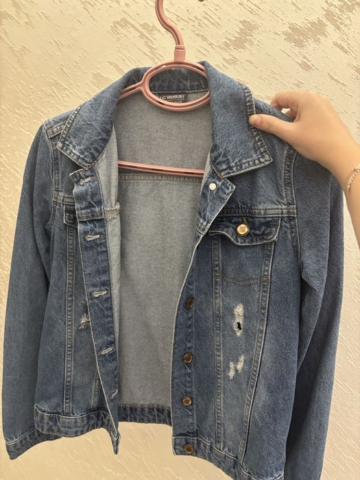 Дамско дънково яке