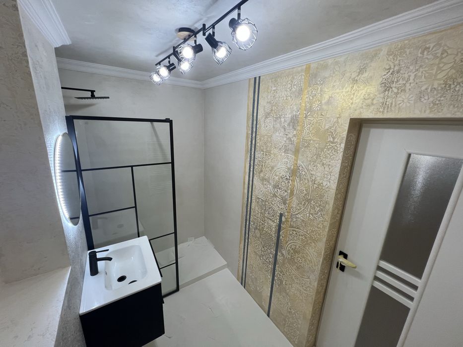 Proprietar vând ap. 2 camere dec
