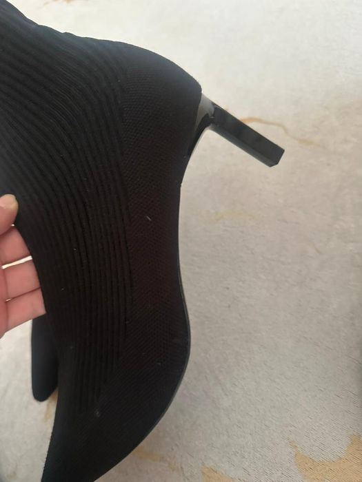 Обувь женская стильная