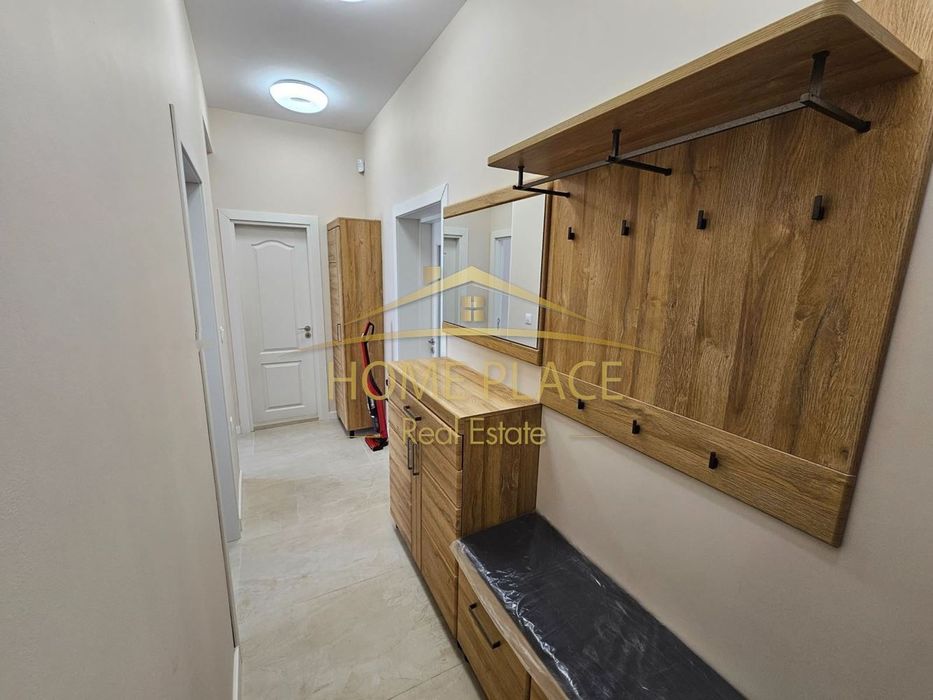 Дава се под наем Тристаен апартамент в Варна, Център - 90 кв.м за 1224 € - Снимка #11