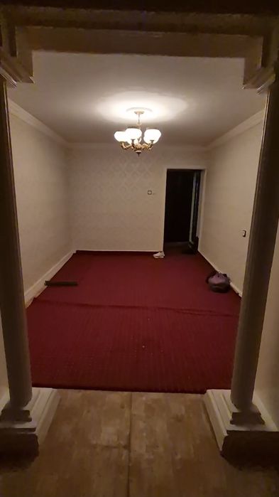 Тезликда 2/3/5 Согдиана 63 -мактаб олдида.