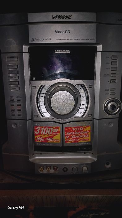 МузикалЬний сентр. SONY