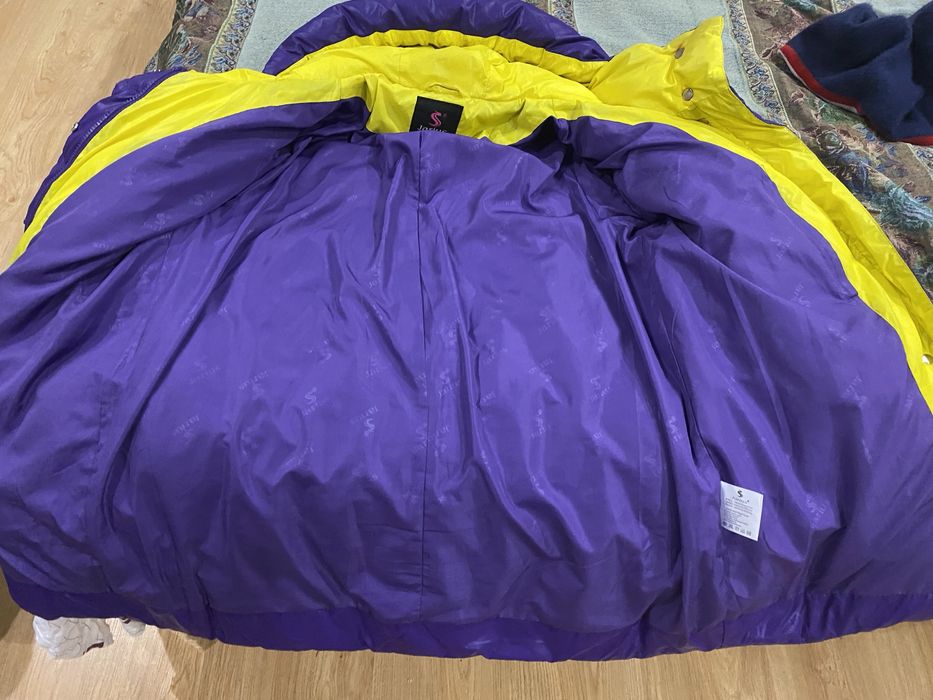 Продаётся куртка срочно