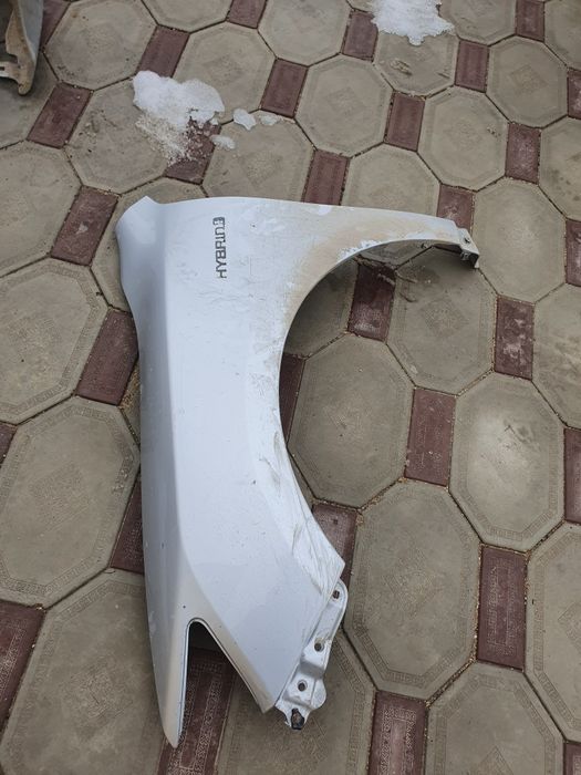 Бампер и крыло камри 50