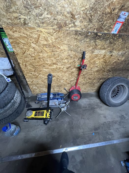 Продам шиномонтаж