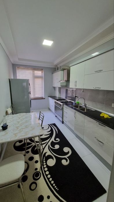 Сдаётся  недалеко от Бульвара, медцентр СТД, 3х ком.я в НОВОСТРОЙКЕ