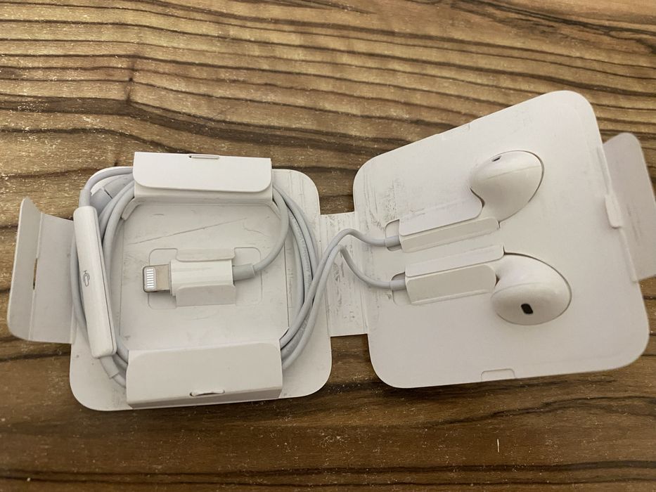 Наушники iphone