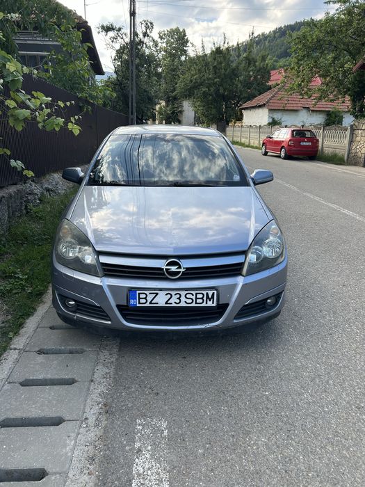 OPEL Astra 2004 — imagine 4