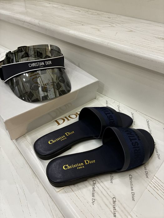Original женская тапочка от Christian Dior
