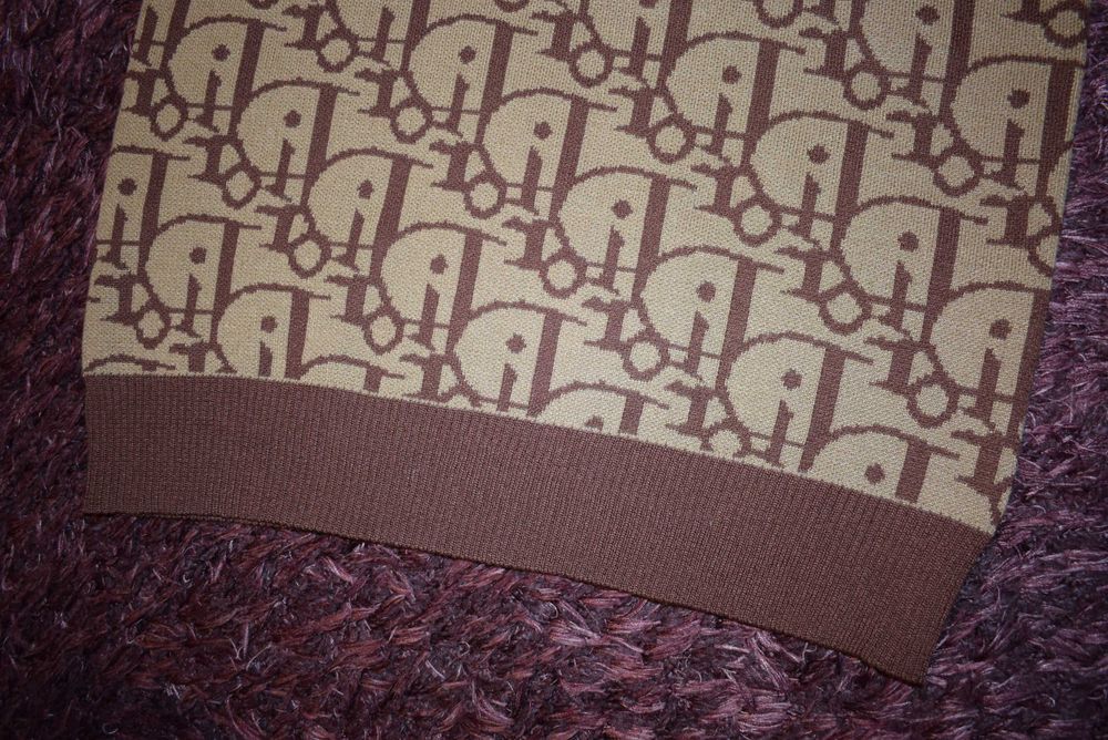 DIOR дамска плътна тениска /236/