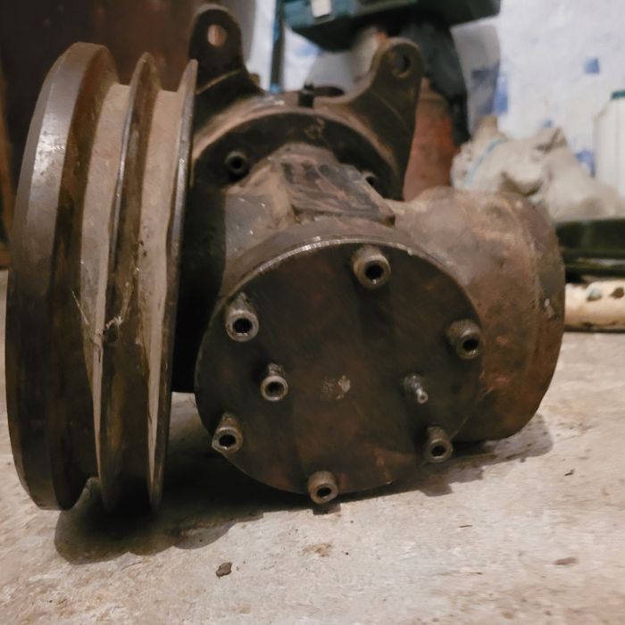 Шумахер, механизм привода ножа