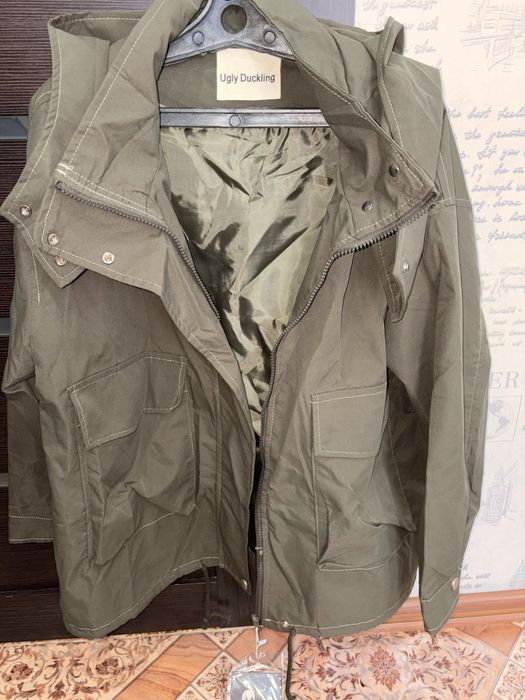 Продам новую ветровку