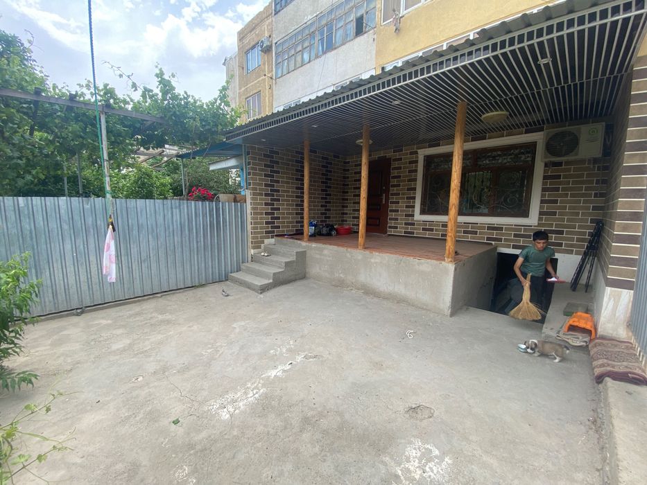 Квартира сотилади!!