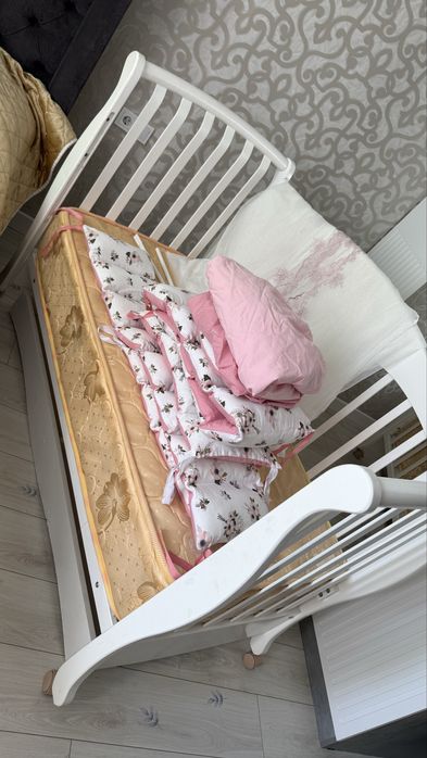 Продам детскую кровать 110000 тенге