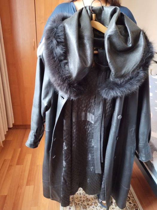 Пальто зимнесезонное, кожаное