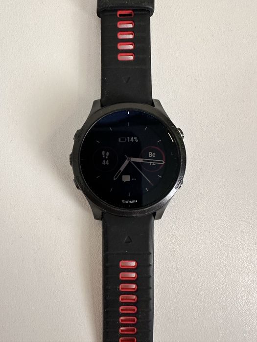 Часы Garmin Forerunner 945