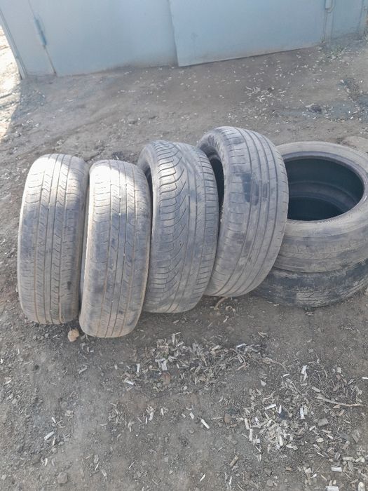 Продам Резину 205/60 15
