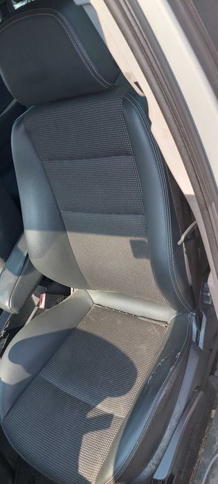 Opel Zafira B 1,9 DT , Опел Зафира Б н части!!
Март 2006