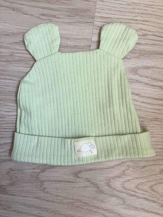 Лот чисто нови дрехи