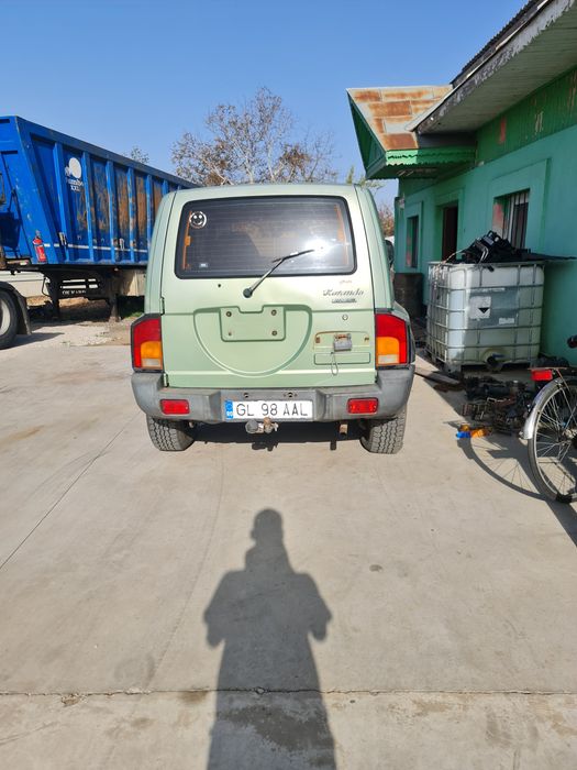 Dezmembrez sangyong korando 2.9 2.3 diesel 2.3 benzina