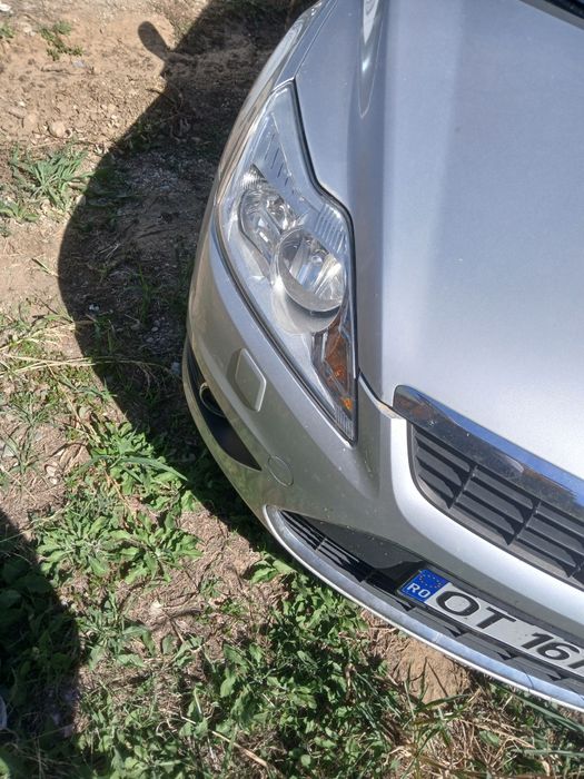 Faruri ford focus 2