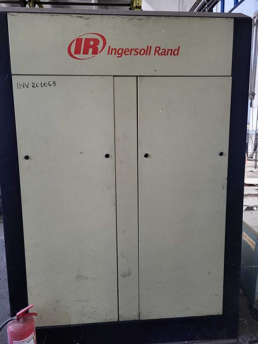 Masina frezat, utilaje