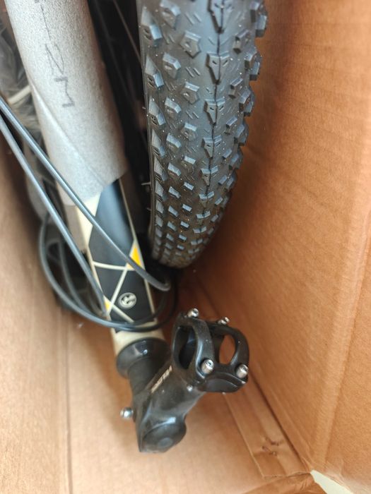 Bicicleta velors 26 inch noua. Frâne pe disc