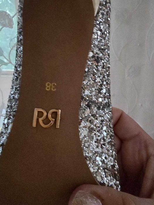 Срочно продам туфли и клатч