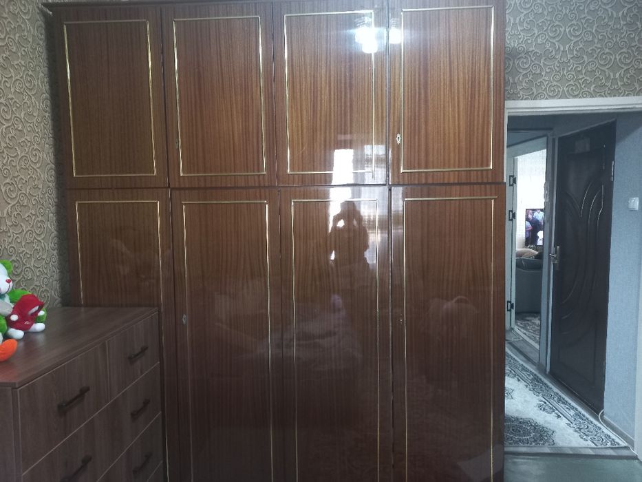 Продаётся шифонер б/у