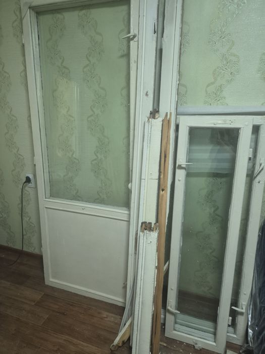 Отдам бесплатно окна