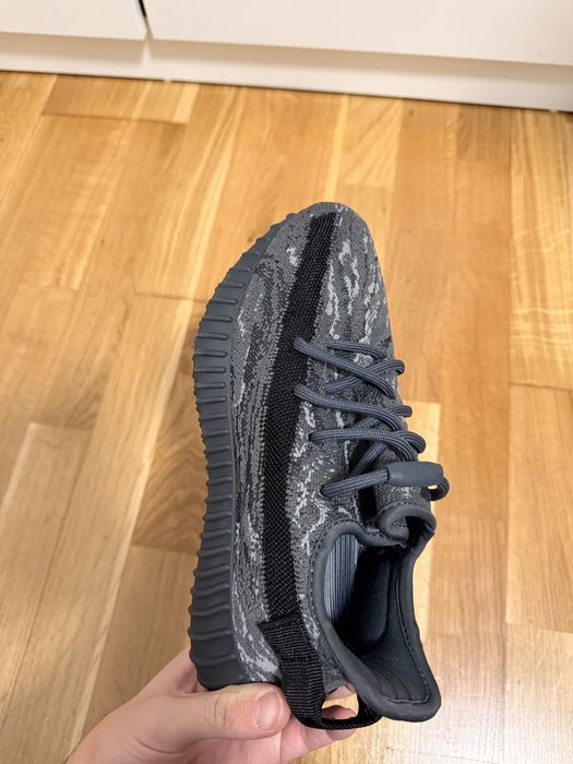 yeezy 350 dark salt
