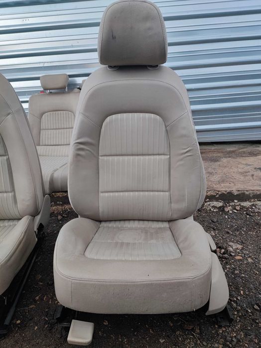 Бежов салон части от 4вр него Audi A4 B8 Ауди А4 б8 седан комби А5 A5